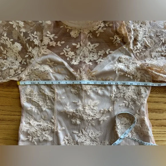 Peach Elegant Lace Embroidered Top Size XL Back Zipper Cottagecore Feminine - Picture 8 of 11